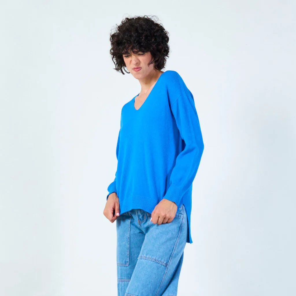 V-neck knit sweater with relaxed fit wholesale